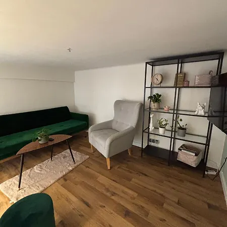 Kapselhotell Shespace Apartrooms *