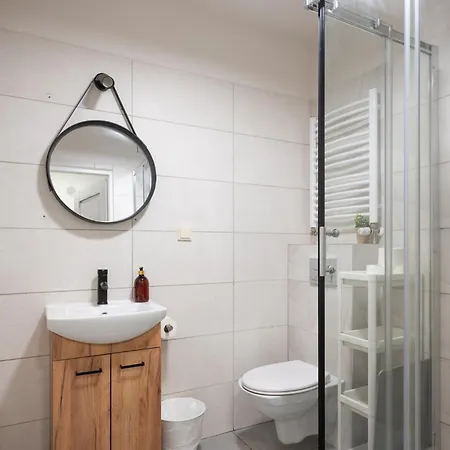 Shespace Apartrooms Kapselhotell Kraków