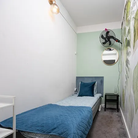 Shespace Apartrooms Kapselhotell *