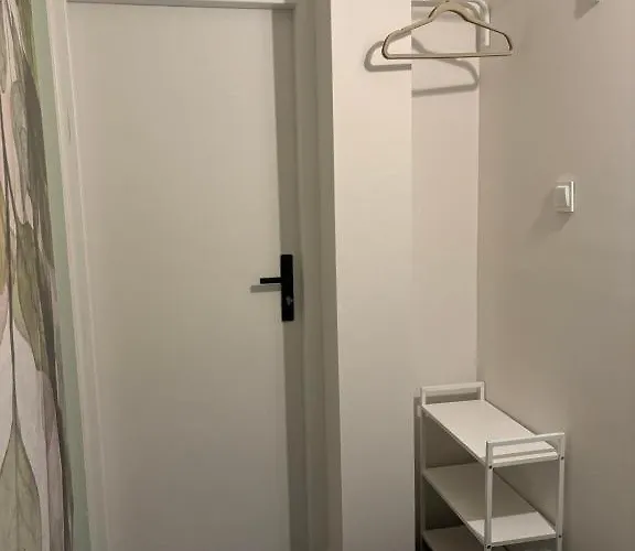 Hôtel capsule Shespace Apartrooms *