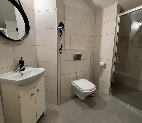 Capsule hotel Shespace Apartrooms